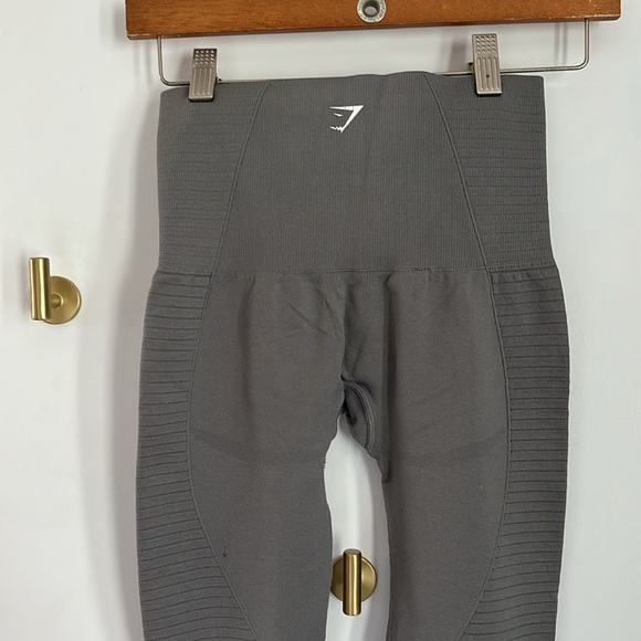 Gymshark compression leggings - Picture 3 of 4